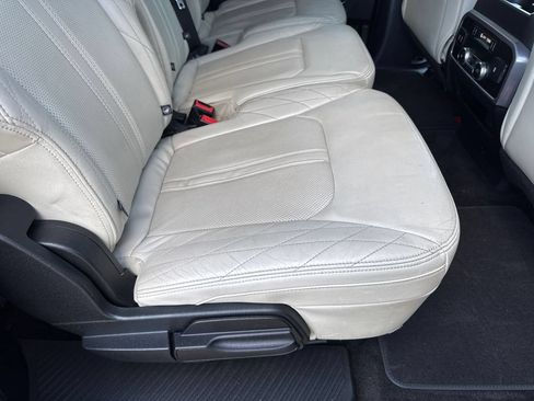Used 2018 Ford Expedition Max Platinum AWD/4WD image 45