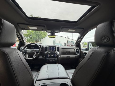 Used 2023 GMC Sierra 2500 Denali w/ Denali Ultimate Package AWD/4WD image 27