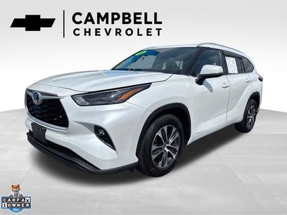 Used 2022 Toyota Highlander XLE