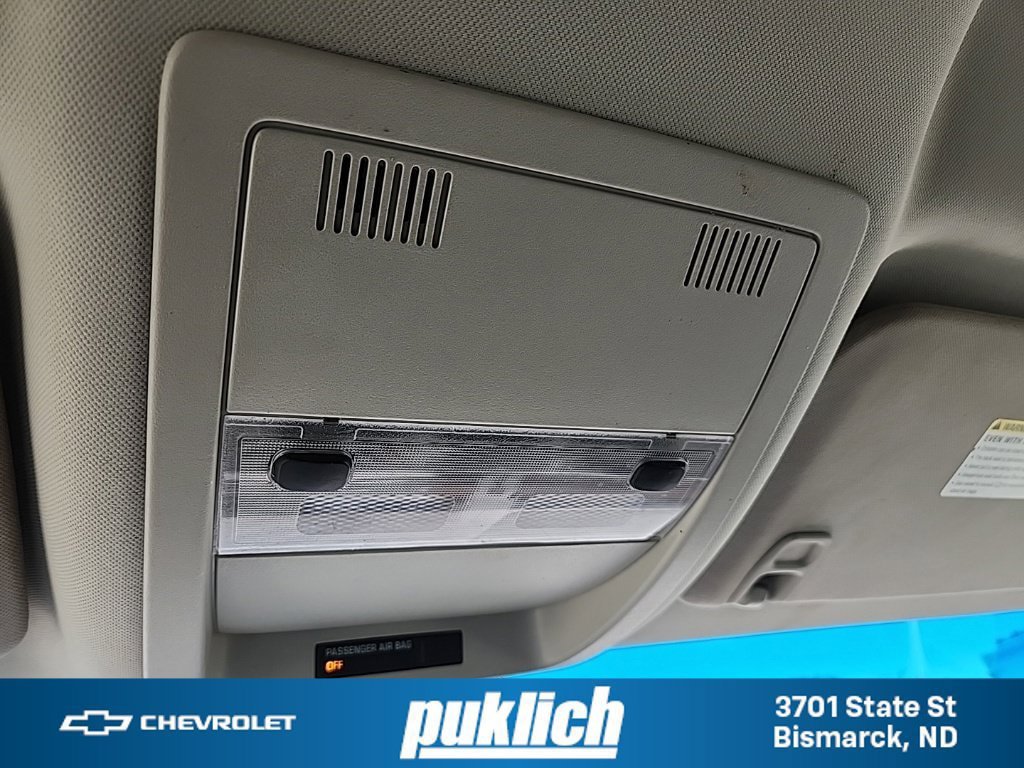 Used 2012 Chevrolet Suburban LS w/ Convenience Package 1 AWD/4WD image 17