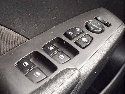 Used 2021 Hyundai Accent SE image 15