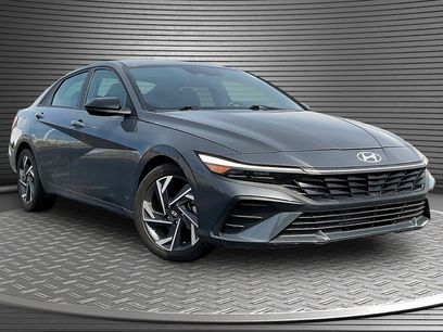 Used 2025 Hyundai Elantra SEL