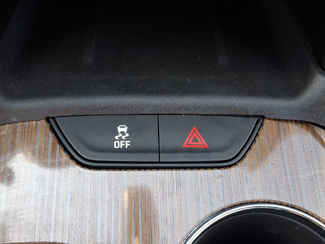 Used 2019 GMC Acadia SLE FWD image 23
