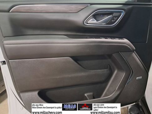 Used 2023 Chevrolet Tahoe Z71 w/ Luxury Package image 9