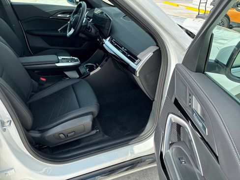 Used 2026 BMW X1 xDrive28i AWD/4WD image 9
