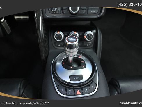 Used 2011 Audi R8 V10 image 12