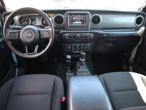 Used 2023 Jeep Wrangler Unlimited w/ Cold Weather Group AWD/4WD image 19