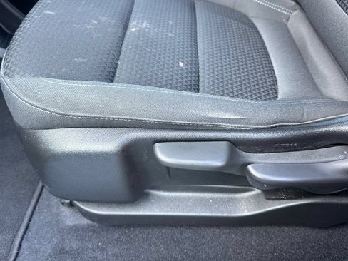 Used 2023 Chevrolet Bolt LT FWD image 14