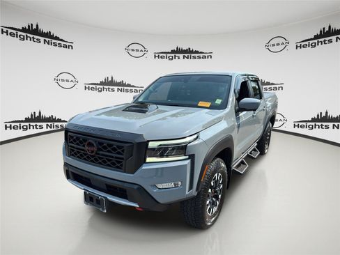 Used 2023 Nissan Frontier PRO-4X w/ Pro Convenience Package AWD/4WD image 9