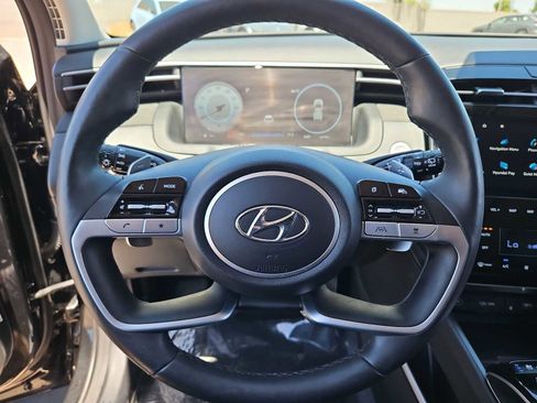 Certified 2022 Hyundai Tucson Limited w/ Cargo Package AWD/4WD image 23