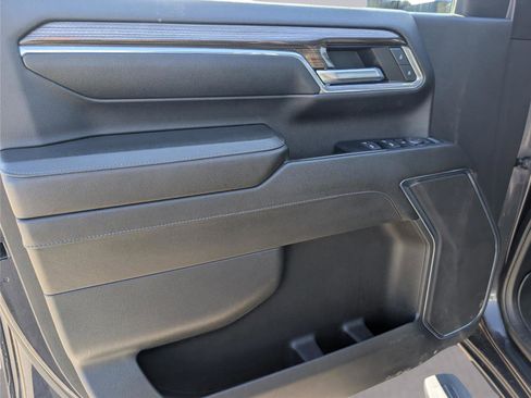 Used 2024 Chevrolet Silverado 2500 LT image 28