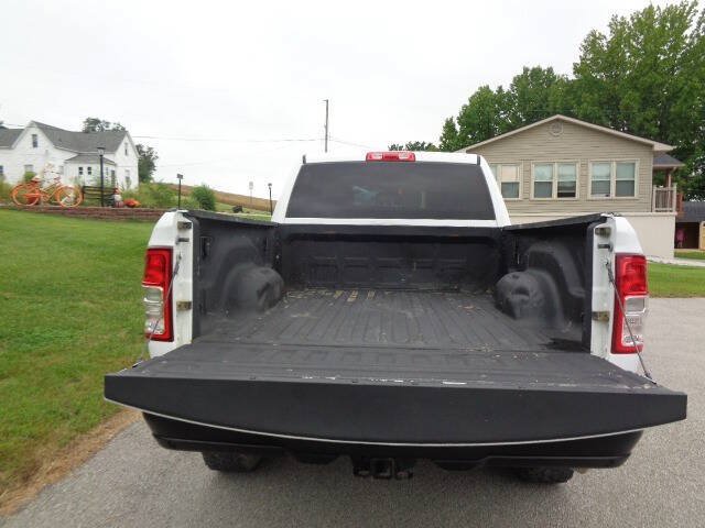 Used 2022 RAM 2500 Tradesman AWD/4WD image 5