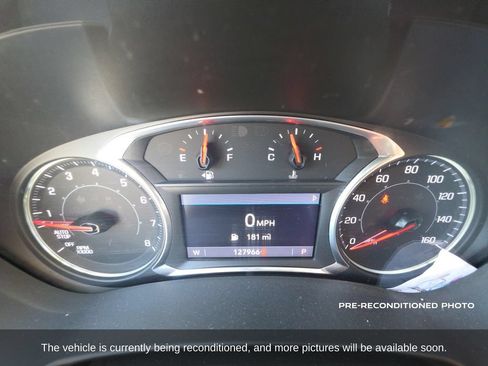 Used 2022 GMC Terrain SLT FWD image 16