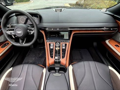 Used 2026 Aston Martin DB12 Convertible RWD image 5