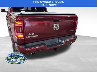 Used 2019 RAM 1500 Laramie video 4