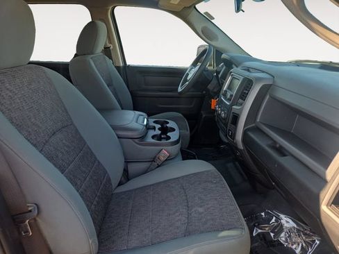 Used 2017 RAM 1500 4x4 Crew Cab w/ Protection Group image 15