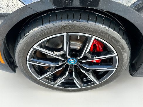 Used 2023 BMW i4 eDrive40 w/ M Sport Package RWD image 32