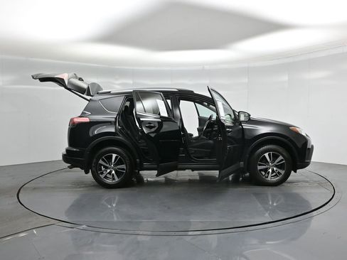 Used 2017 Toyota RAV4 XLE w/ Protection Package image 4