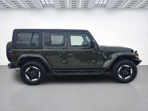 Used 2024 Jeep Wrangler Unlimited AWD/4WD image 2