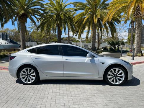 Used 2018 Tesla Model 3 Long Range AWD/4WD image 4