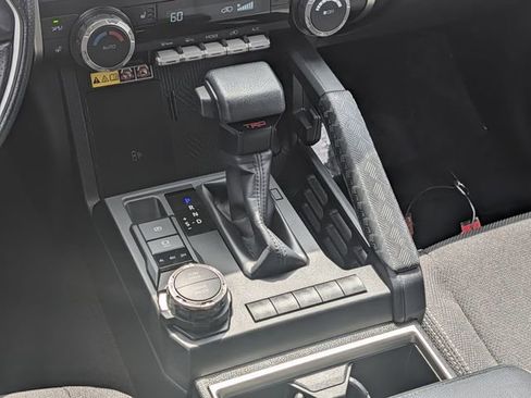 Used 2025 Toyota 4Runner TRD Sport AWD/4WD image 11