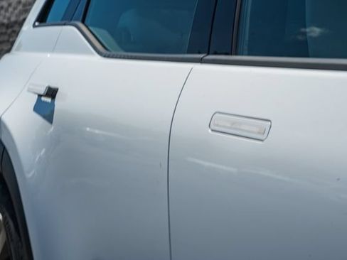 Used 2023 Fisker Ocean Extreme AWD/4WD image 15