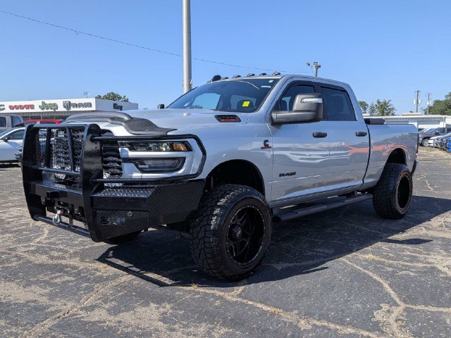 Used 2026 RAM 2500 Big Horn AWD/4WD image 8