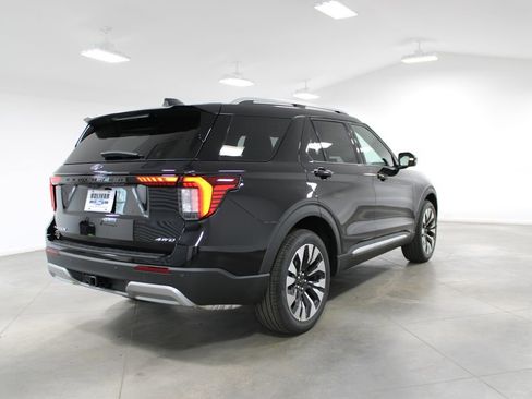 New 2026 Ford Explorer Platinum AWD/4WD image 8