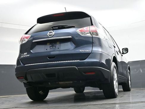 Used 2016 Nissan Rogue SV image 30
