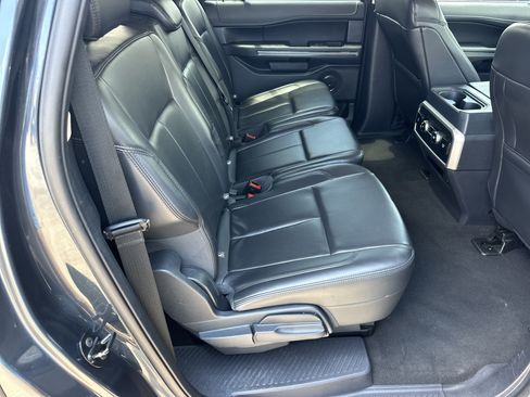 Used 2024 Ford Expedition Max XLT AWD/4WD image 19
