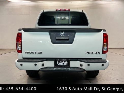 Used 2018 Nissan Frontier PRO-4X AWD/4WD image 4