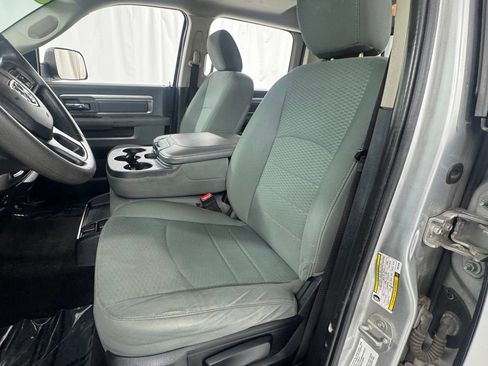 Used 2014 RAM 2500 SLT AWD/4WD image 10
