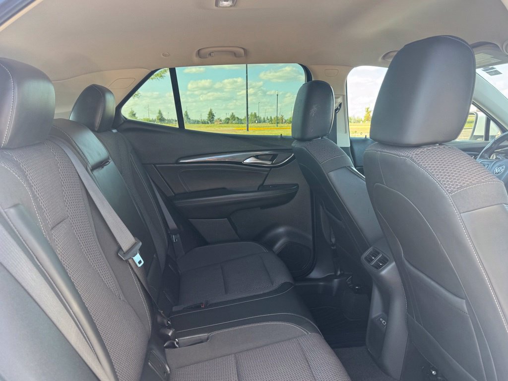 Used 2021 Buick Envision Preferred AWD/4WD image 31