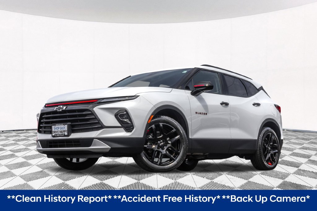 Used 2023 Chevrolet Blazer LT w/ Convenience Package AWD/4WD image 2