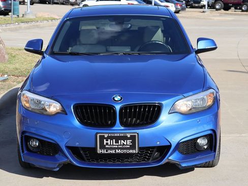 Used 2017 BMW 230i xDrive Coupe image 3