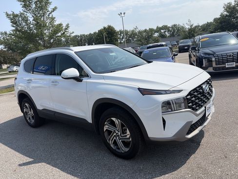 Used 2023 Hyundai Santa Fe SEL AWD/4WD image 3