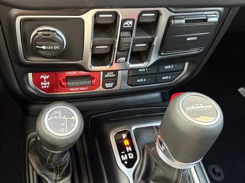 New 2026 Jeep Gladiator Rubicon AWD/4WD image 23