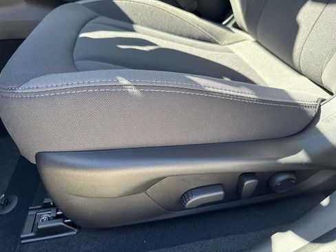 New 2025 Subaru Crosstrek 2.0i Premium image 21