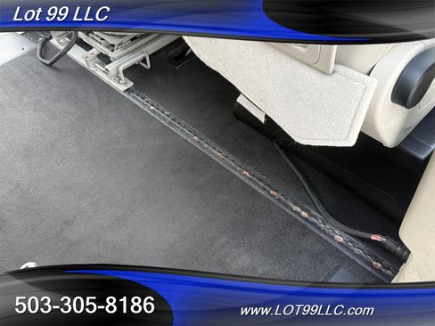 Used 2011 Dodge Grand Caravan Crew image 49