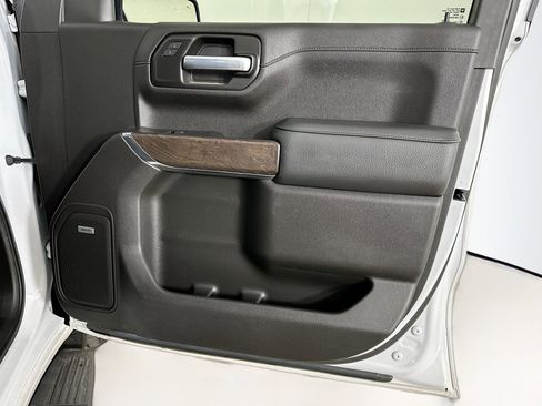 Used 2021 GMC Sierra 1500 Denali w/ Technology Package image 32