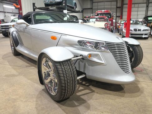 Used 2001 Plymouth Prowler image 26