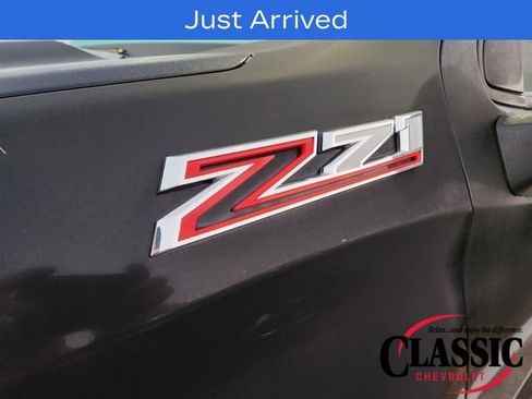 Used 2020 Chevrolet Silverado 1500 Custom Trail Boss w/ Custom Convenience Package image 18