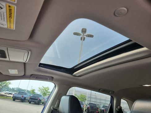 Used 2024 Honda CR-V EX-L image 23