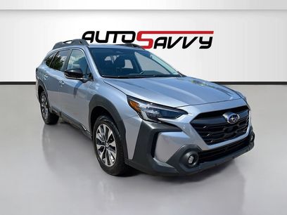 Used 2025 Subaru Outback Limited XT w/ Tech Package 2