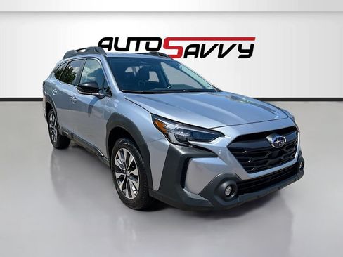 Used 2025 Subaru Outback Limited XT w/ Tech Package 2 AWD/4WD image 1