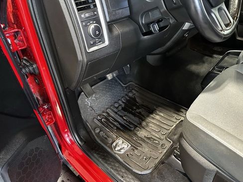 Used 2021 RAM 1500 Express w/ Wheel & Sound Group image 19