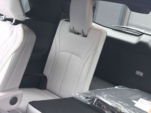 New 2026 INFINITI QX60 Autograph image 23