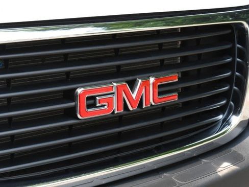 Used 2025 GMC Savana 2500 w/ Driver Convenience Package RWD image 6
