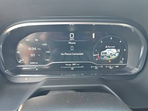 Used 2024 GMC Yukon SLT image 16