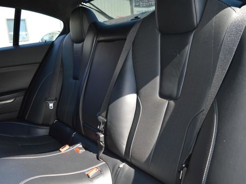 Used 2018 BMW M6 Gran Coupe RWD image 19